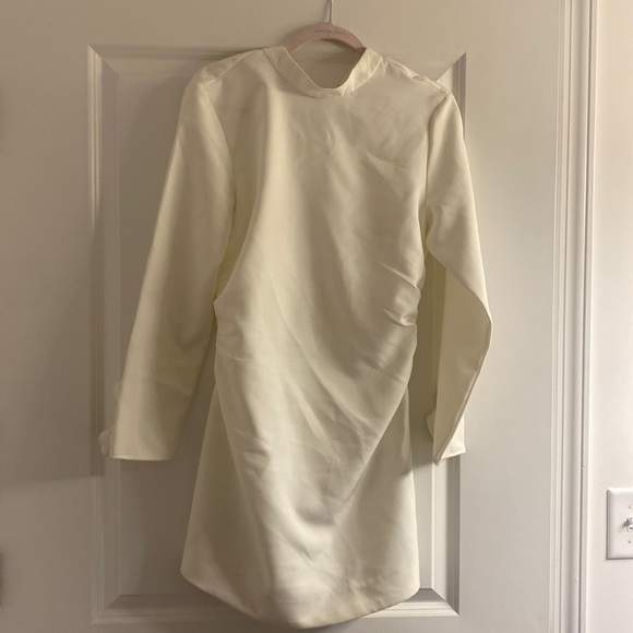 Zara Dresses & Skirts - Zara Cream Mini dress